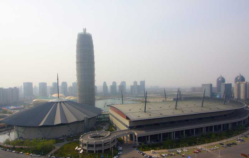 郑州CBD国际会展中心二层实拍外景