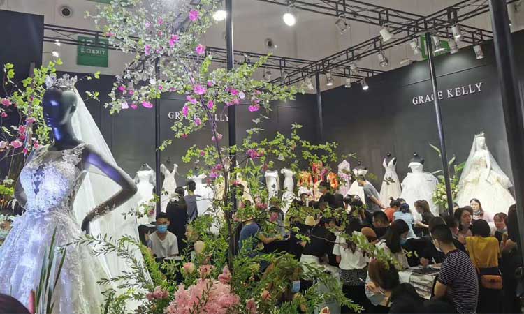 成都婚博会现场参展商家1