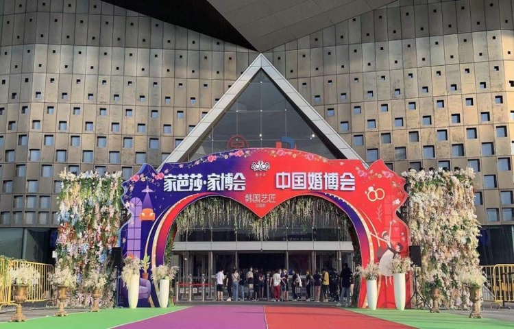 7da0a0f8296f5d3b3603a284afe85598