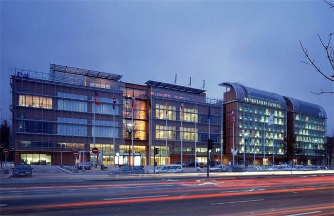 洛里昂会展中心