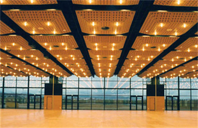 克莱蒙费朗市会展中心