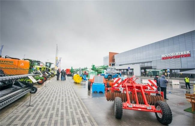 新西伯利亚会展中心2