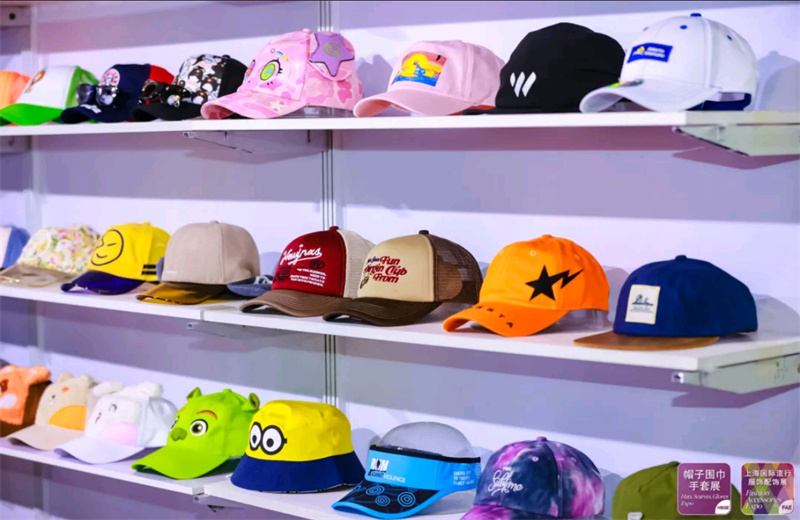 712-2025第7届上海国际帽子围巾手套展1