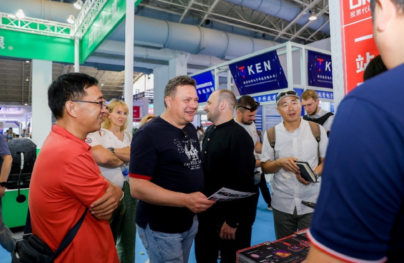 中国（武汉）国际工业智能及动力传动与自动化展览会1