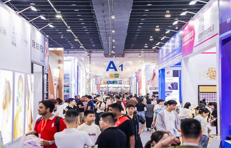 义乌时尚饰品工厂展图一