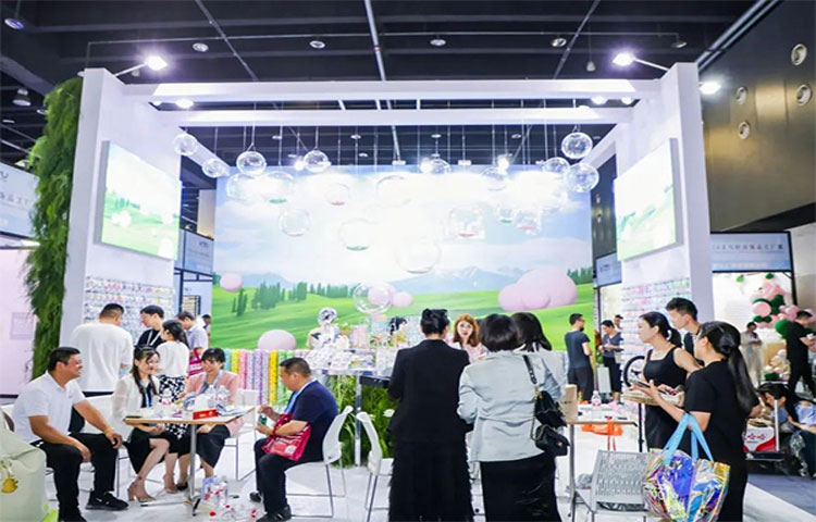 义乌时尚饰品工厂展图二